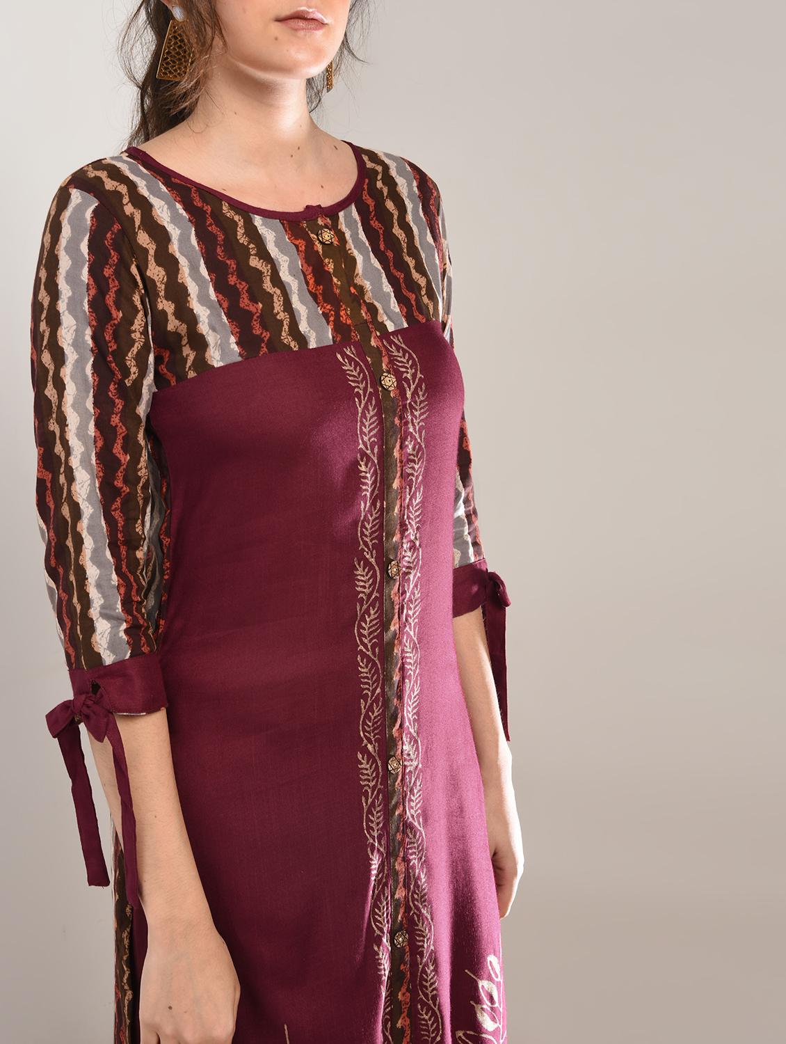 Block print straight kurta - 15897412 - Zoom Image - 4