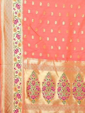 floral zari motif banarasi saree with blouse - 15898604 - Standard Image - 4