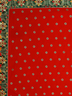 contrast border floral embroidered Saree with blouse - 15902466 - Standard Image - 4