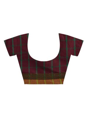 checkered maroon maheshwari saree with blouse - 15907560 - Standard Image - 4
