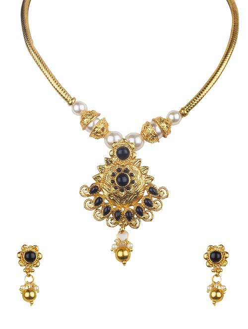 gold brass short necklace - 15914094 - Standard Image - 1