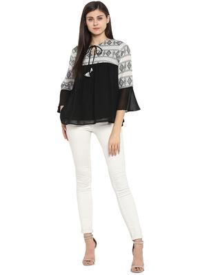 tassel tie-up bell sleeved top - 15919563 - Standard Image - 4