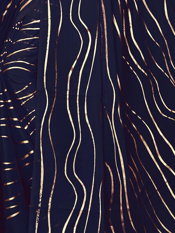 geometric printed saree with blouse - 15923447 - Zoom Image - 4