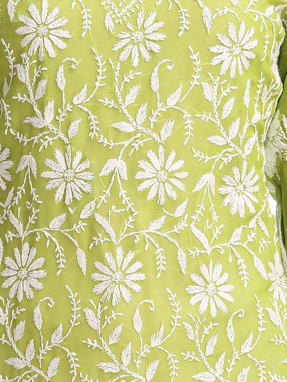 chikankari straight kurta - 15926900 - Zoom Image - 4