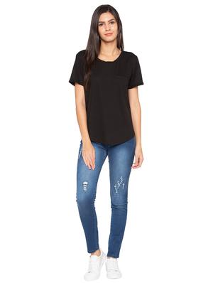 pocket detail curved hem tee - 15927489 - Standard Image - 4