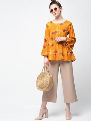 bell sleeved checkered floral top - 15936503 - Standard Image - 4