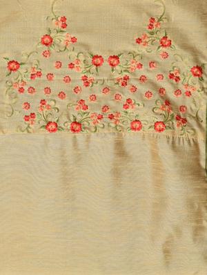 floral embroidered border saree with blouse - 15940675 - Standard Image - 4