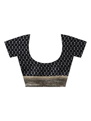 striped printed embellished saree with blouse - 15940689 - Standard Image - 4