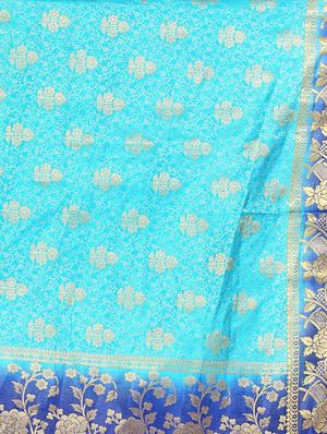 floral woven saree with blouse - 15942839 - Standard Image - 4