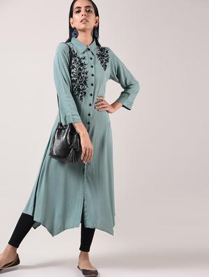 Asymmetric embroidered kurta - 15943727 - Standard Image - 4