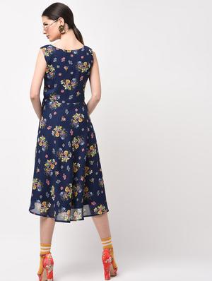 sleeveless floral flared dress - 15946334 - Standard Image - 4