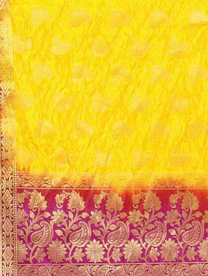 paisley zari motif mustard woven saree with blouse - 15951357 - Standard Image - 4