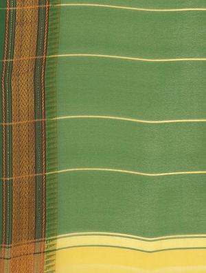 contrast striped pallu woven saree with blouse - 15951370 - Standard Image - 4