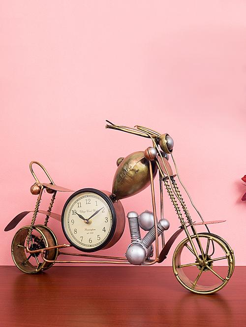 Vintage Motorcycle Bike Table Clock By Golden Peacock - 15952042 - Standard Image - 1
