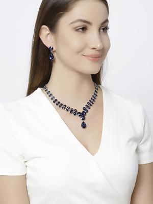 blue brass set - 15956179 - Standard Image - 4