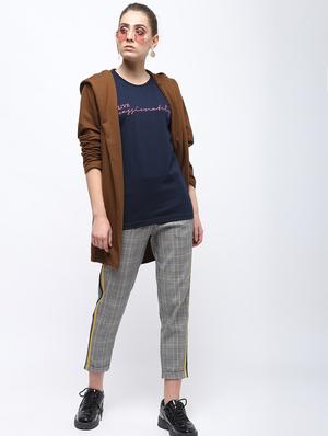 crew neck letter print tee - 15957369 - Standard Image - 4