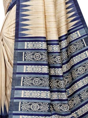 geometric motif printed saree with blouse - 15965211 - Standard Image - 4