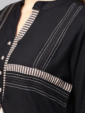 embroidered patch work kurta with stripes palazzo set - 15967584 - Standard Image - 4