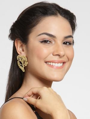 gold metal drop earring - 15999856 - Standard Image - 4