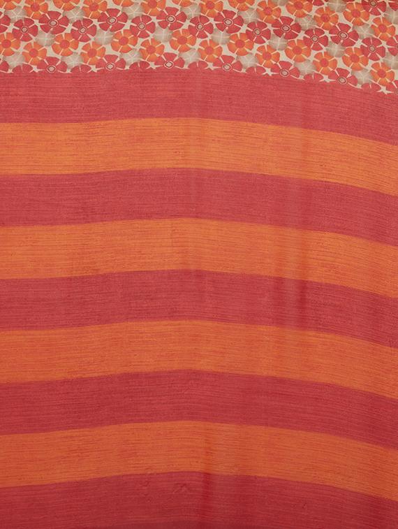 floral orange printed saree with blouse - 16005274 - Zoom Image - 4