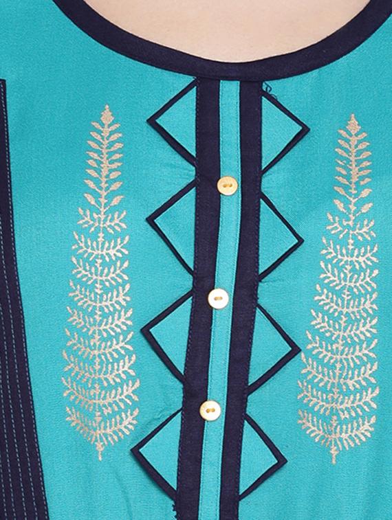 a-line block print kurta - 16008573 - Zoom Image - 4