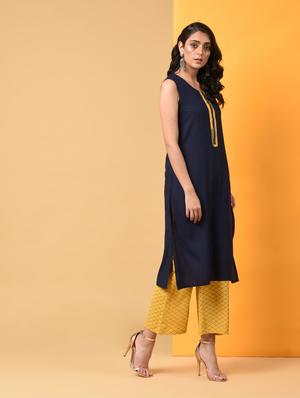 straight kurta with printed jacket - 16009417 - Standard Image - 4