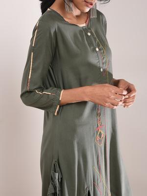 Kaantha asymmetric kurta palazzo set with tassels - 16011128 - Standard Image - 4
