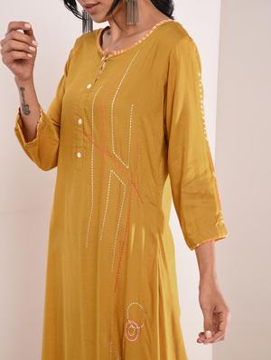 Kaantha asymmetric kurta palazzo set with tassels - 16011130 - Standard Image - 4