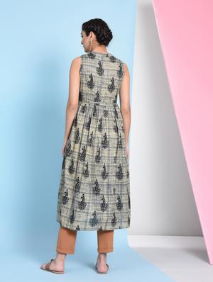 paisley flared kurta - 16012407 - Standard Image - 4