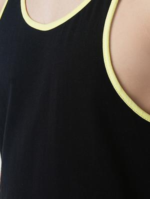 black plain vest - 16013705 - Standard Image - 4