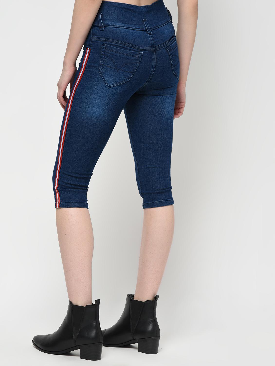 side taped distressed capri - 16029779 - Zoom Image - 4