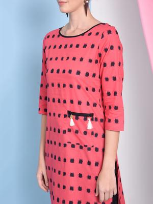 Abstract straight kurta with pocket - 16050744 - Standard Image - 4
