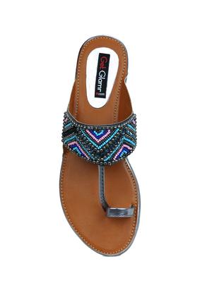 grey synthetic ethnic kolhapuris - 16054308 - Standard Image - 4
