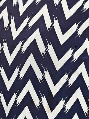 crew neck chevron crop top - 16054704 - Standard Image - 4