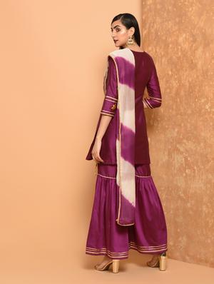 gota patti purple straight kurta - 16057242 - Standard Image - 4