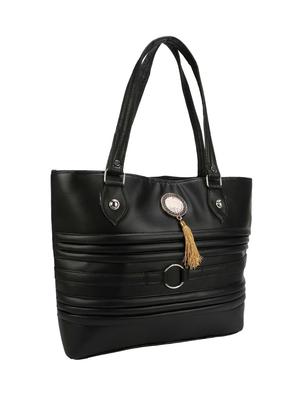 black leatherette (pu) regular handbag - 16067116 - Standard Image - 4
