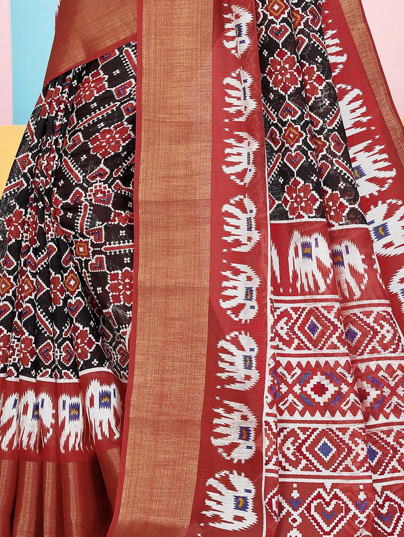 contrast zari border ikat saree with blouse - 16097350 - Zoom Image - 4