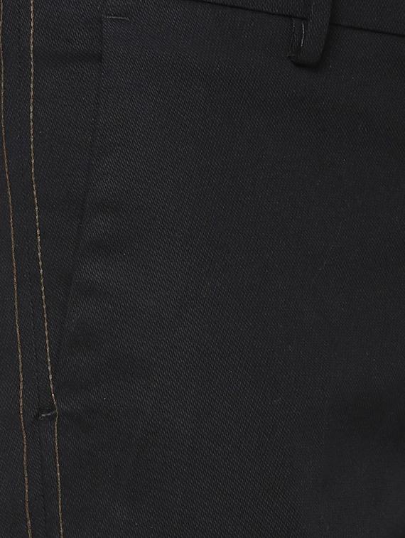 black solid chinos - 16106857 - Zoom Image - 4