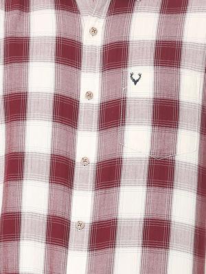 red checkered casual shirt - 16107227 - Standard Image - 4