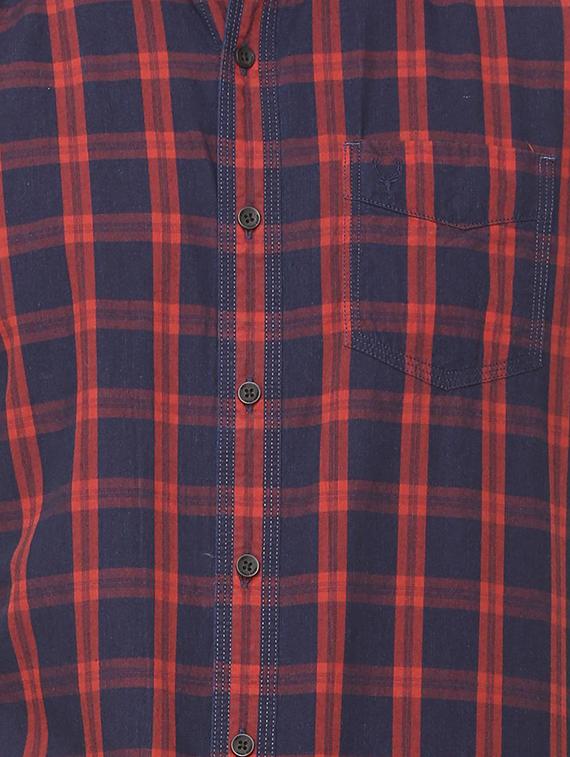 navy blue checkered casual shirt - 16107422 - Zoom Image - 4