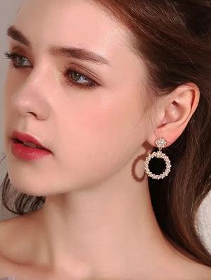 white drop earring - 16129430 - Standard Image - 4