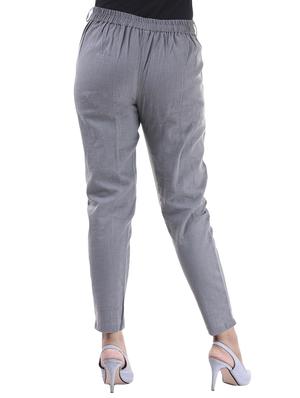 set of 2 pocket detail trouser - 16138987 - Standard Image - 7