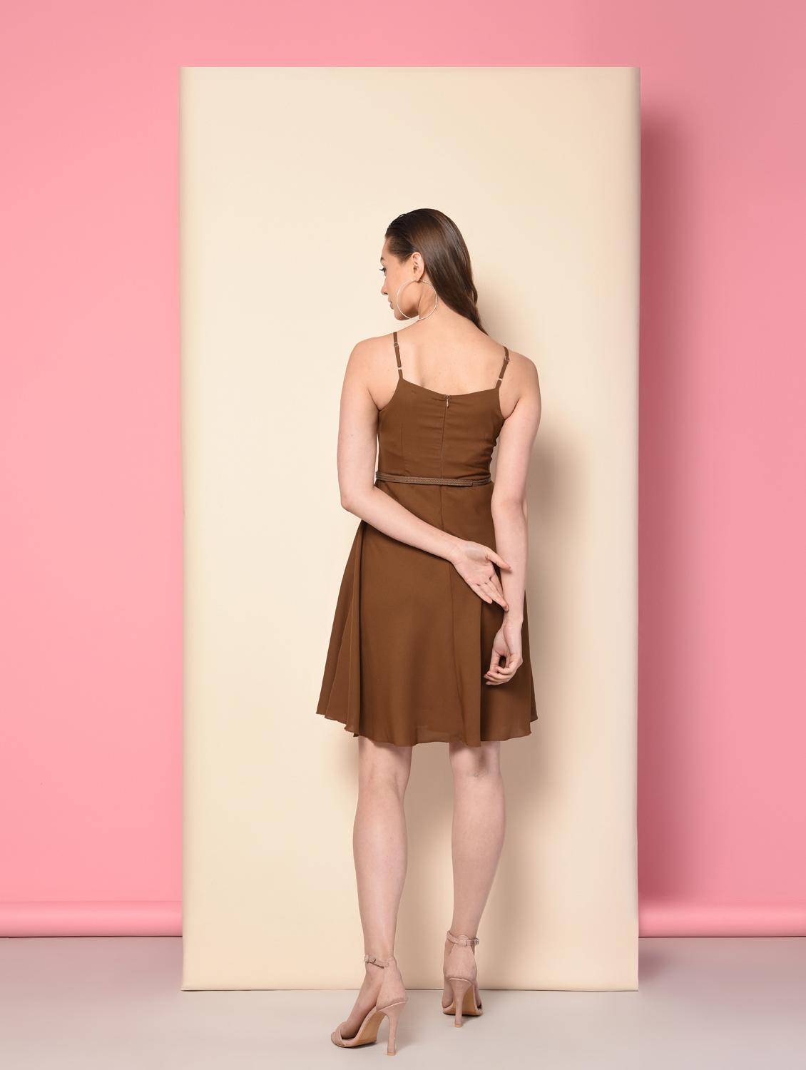 cami neck belted flared dress - 16157852 - Zoom Image - 4