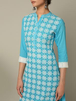 sky blue embroidered straight kurta - 16167262 - Standard Image - 4