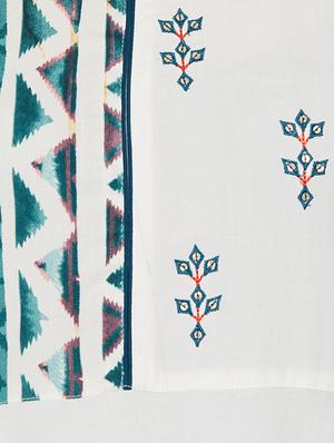 Embroidered a-line kurta - 16172379 - Standard Image - 4