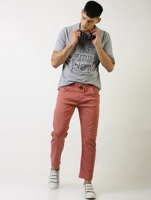 red solid plain jeans - 16196678 - Standard Image - 4