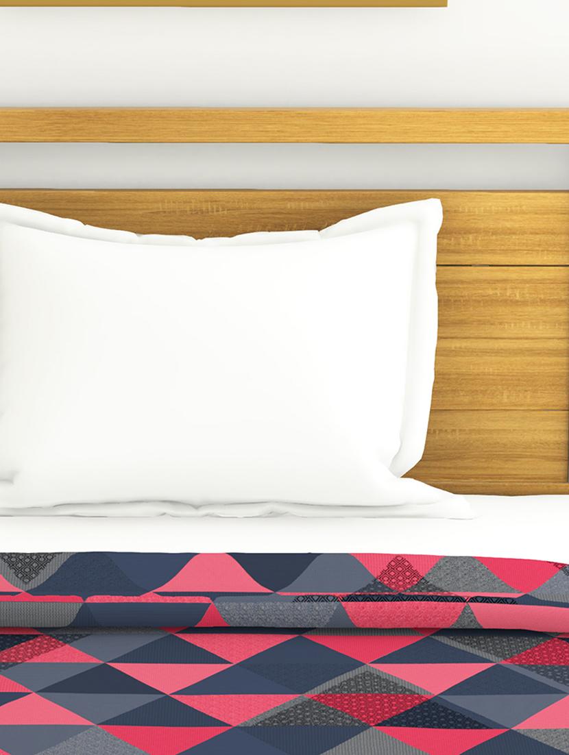 Cotton Single Comforter (Super Silken Filling - 100% cotton Fabric) - 16200837 - Zoom Image - 4