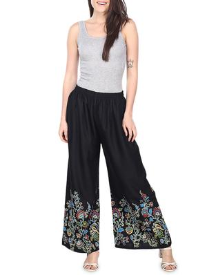 Floral flared palazzo - 16231922 - Standard Image - 4