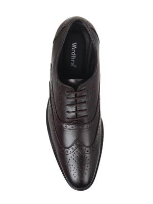 brown leather lace-up oxfords - 16233804 - Standard Image - 4