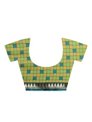 checkered print saree with blouse - 16236739 - Standard Image - 4
